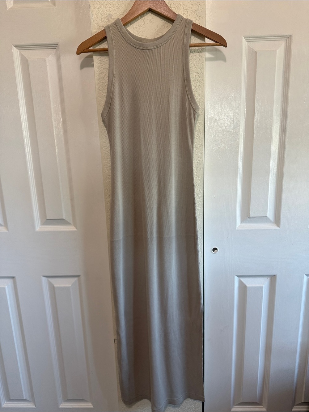 Universal Thread Sleeveless Maxi Dress in Taupe Knit